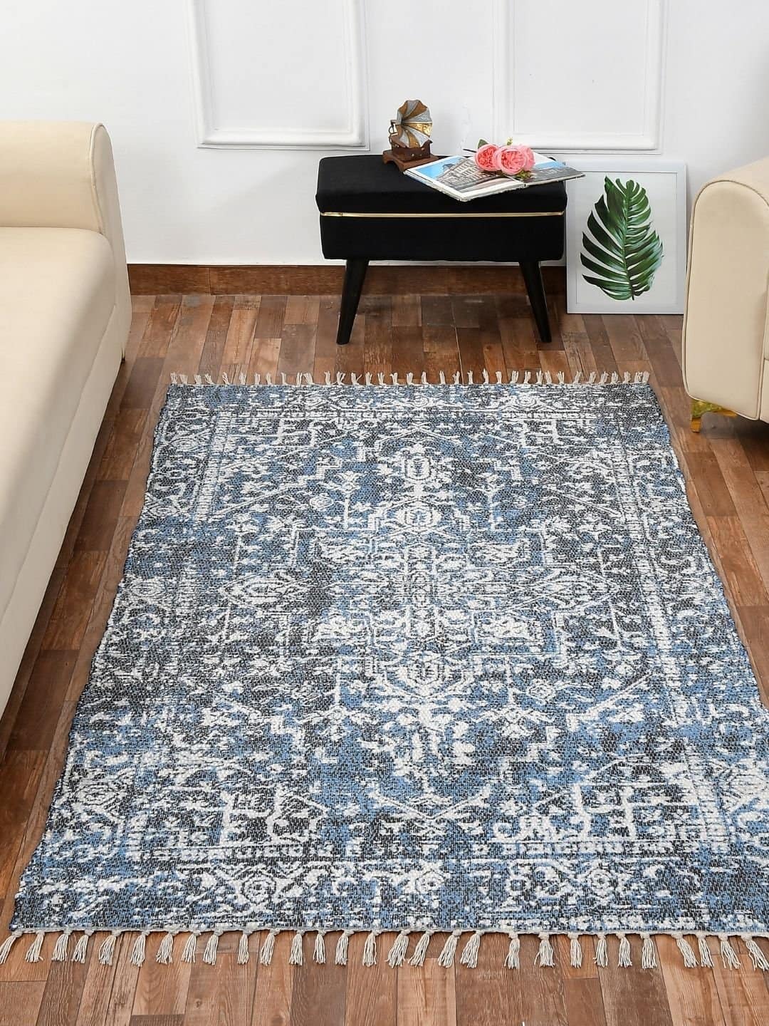 Handmade Blue-White Designed Rug - Image 5