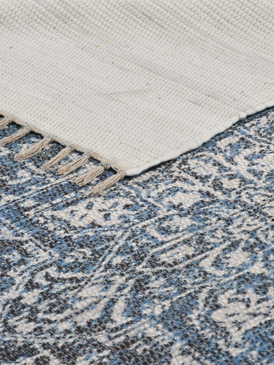 Handmade Blue-White Designed Rug - Image 4