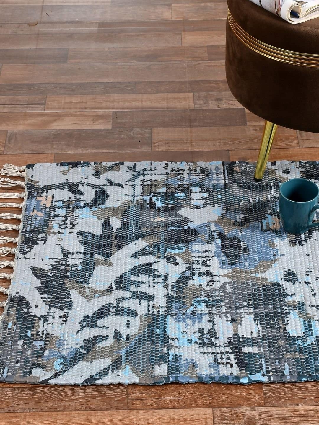 Handmade Greyish Shade Mordern Rug - Image 5