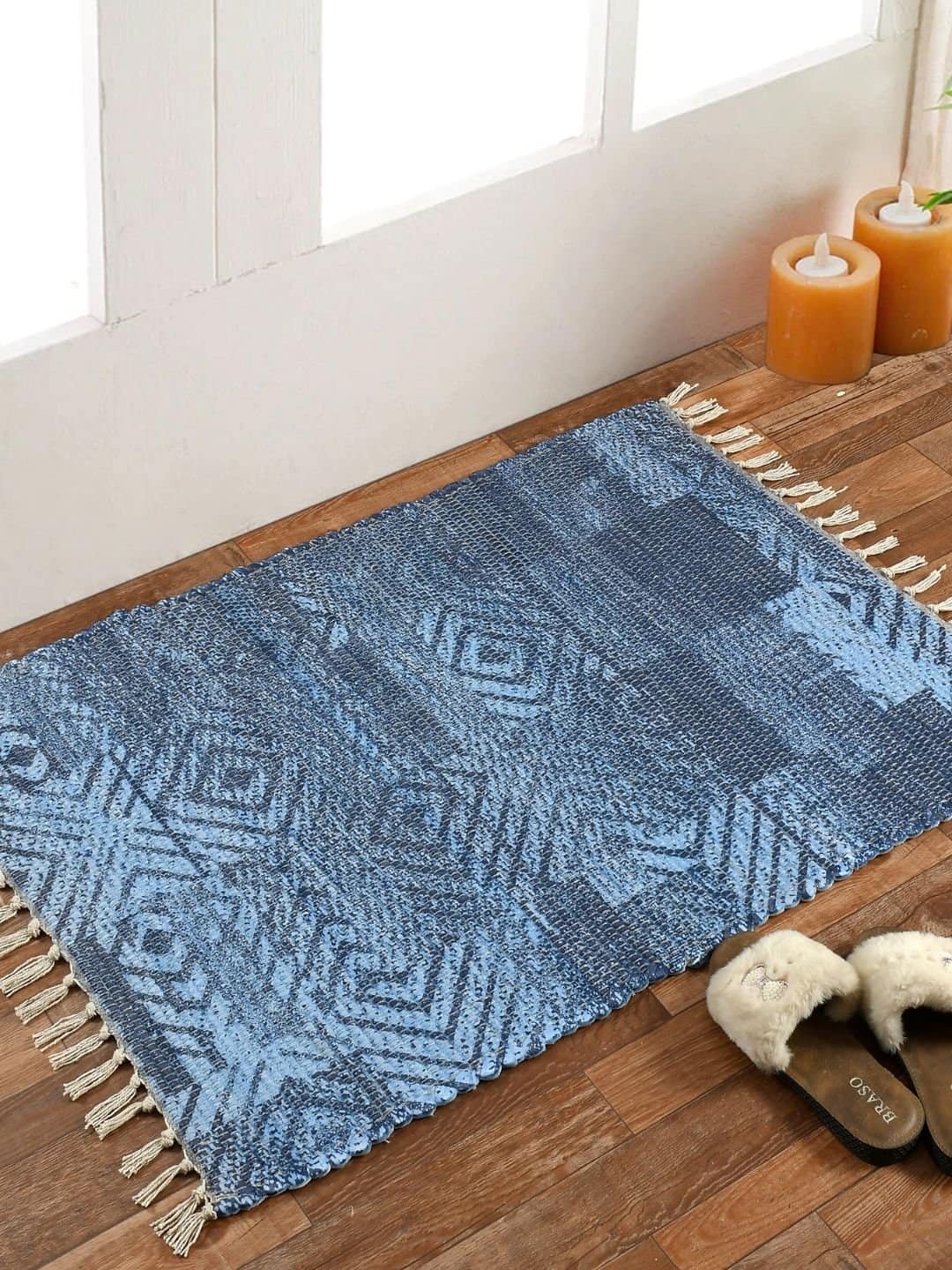 Handmade Modern Blue Designed Rug - Image 4