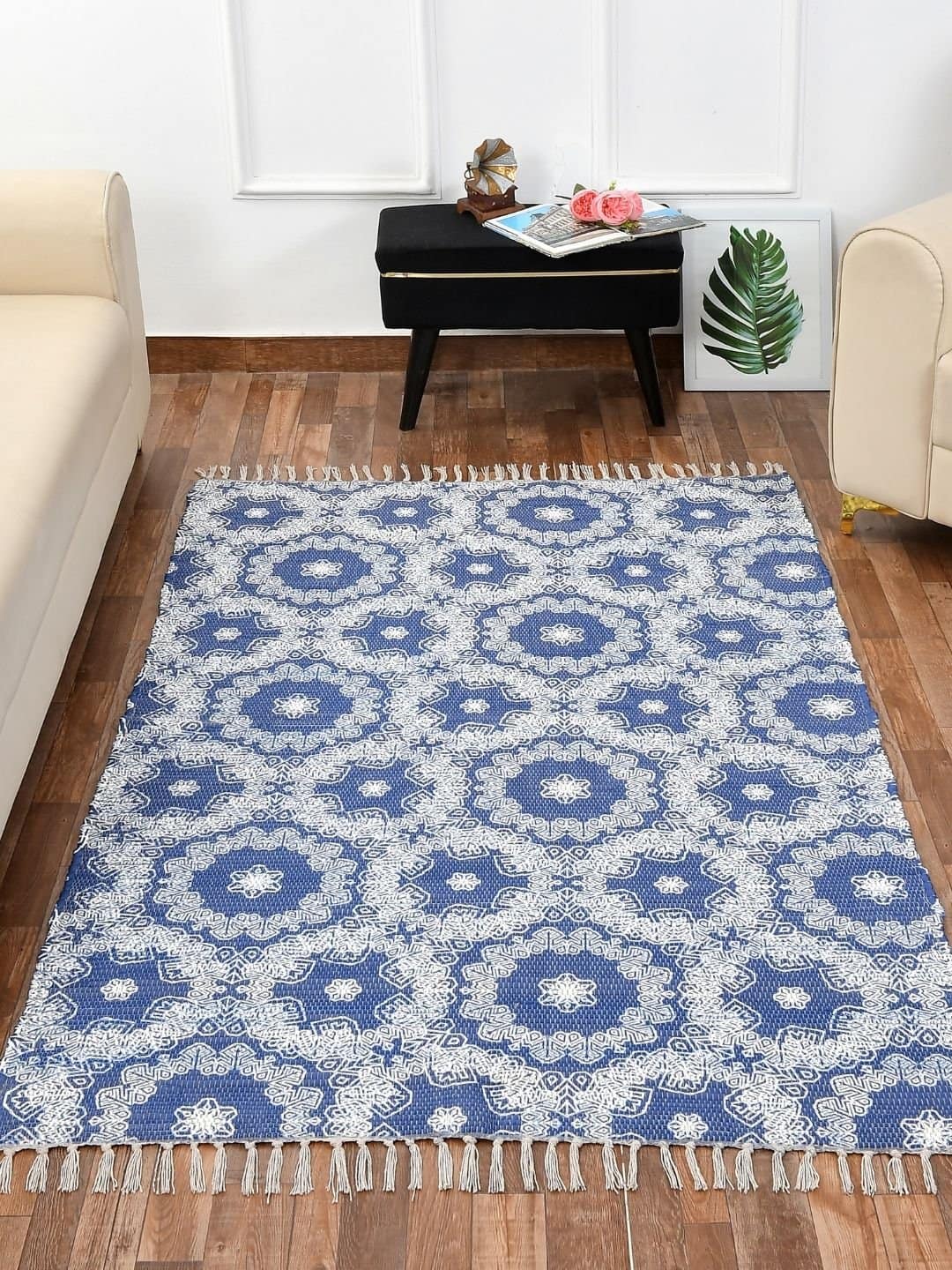 Handmade Blue-White Pattern Rug - Image 4