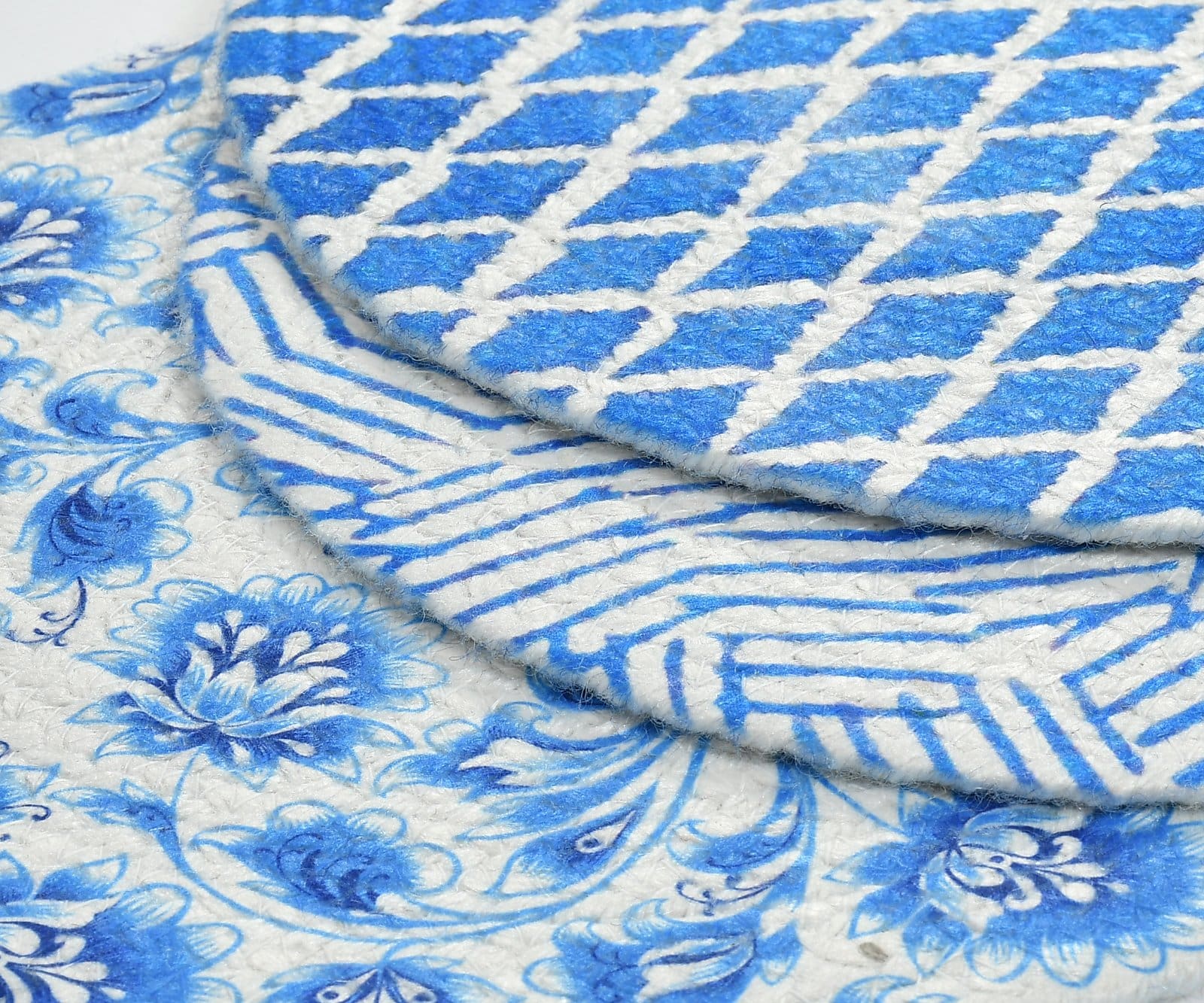 Decorative Printed Round Placemat - Image 4