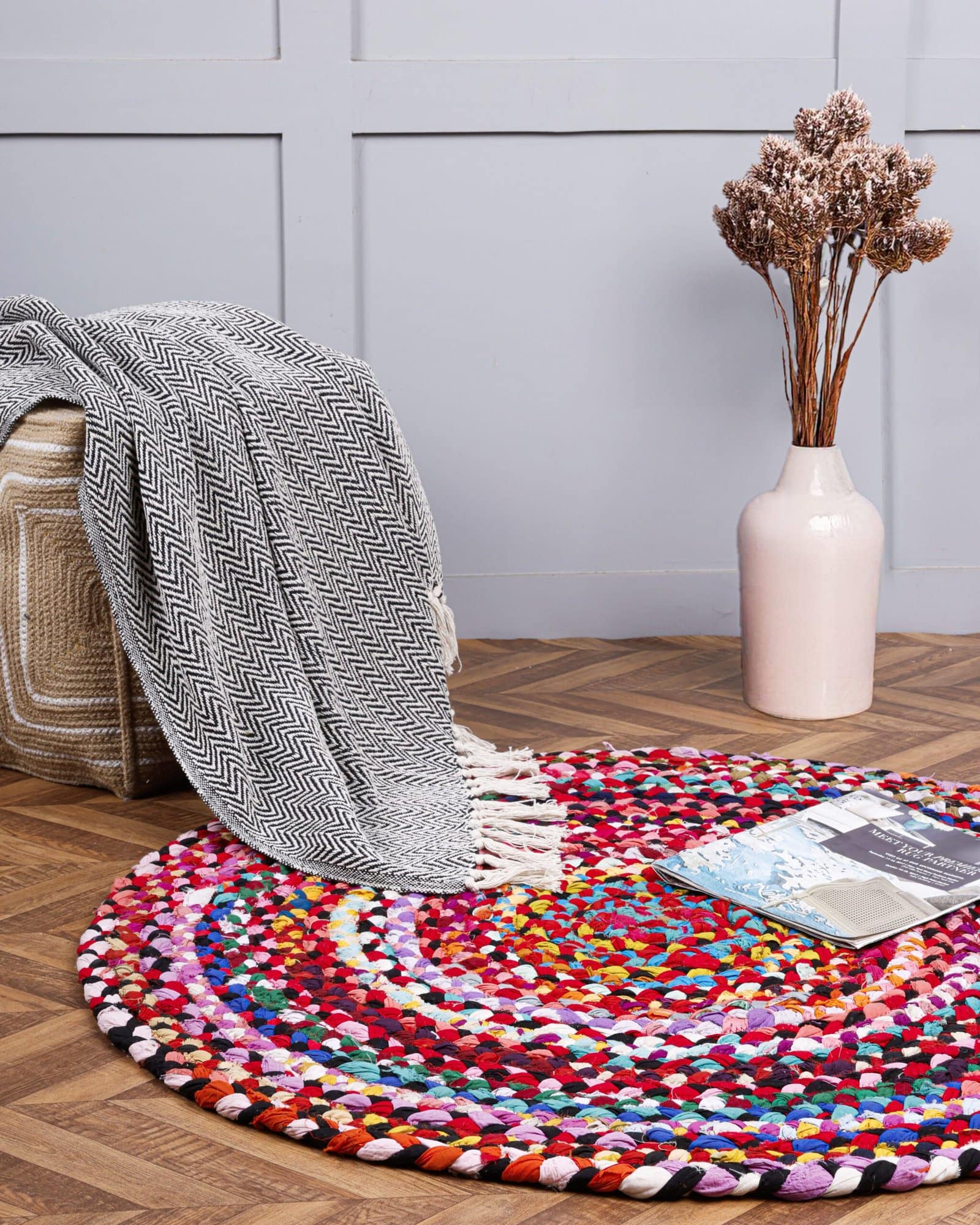 Natural Handwoven Round Jute Rug - Image 3