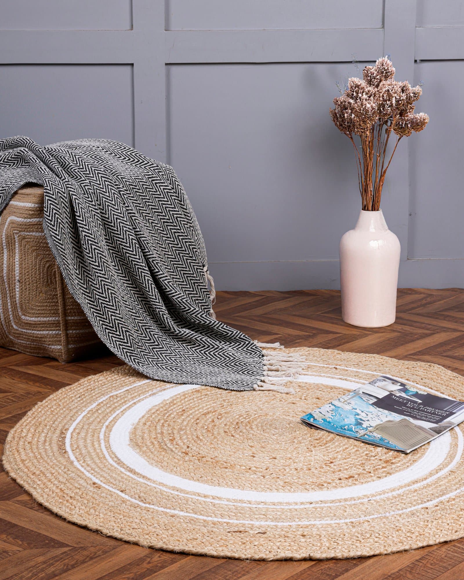 Natural Handwoven White Round Jute Rug - Image 3