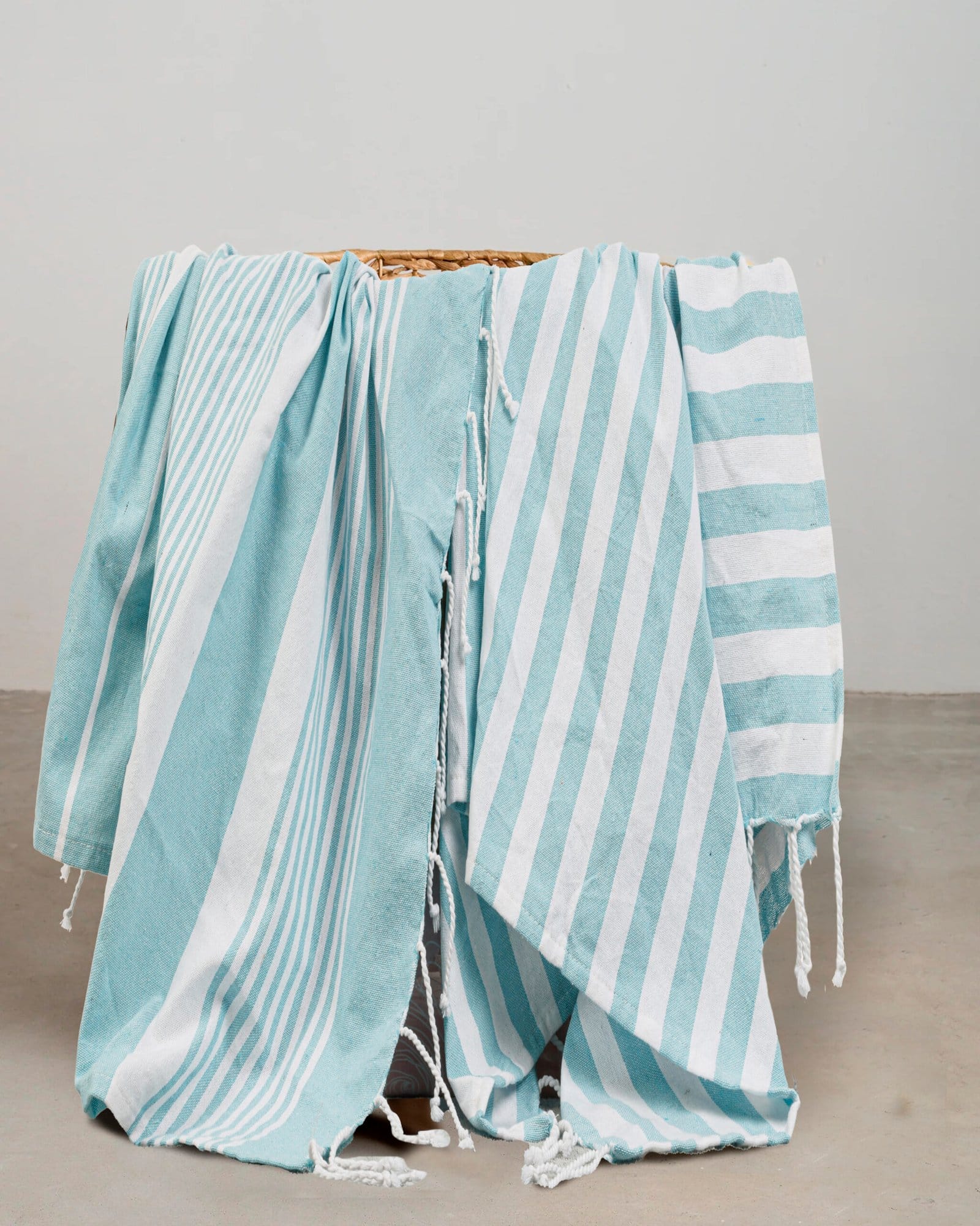 Aqua Color Bath Towel