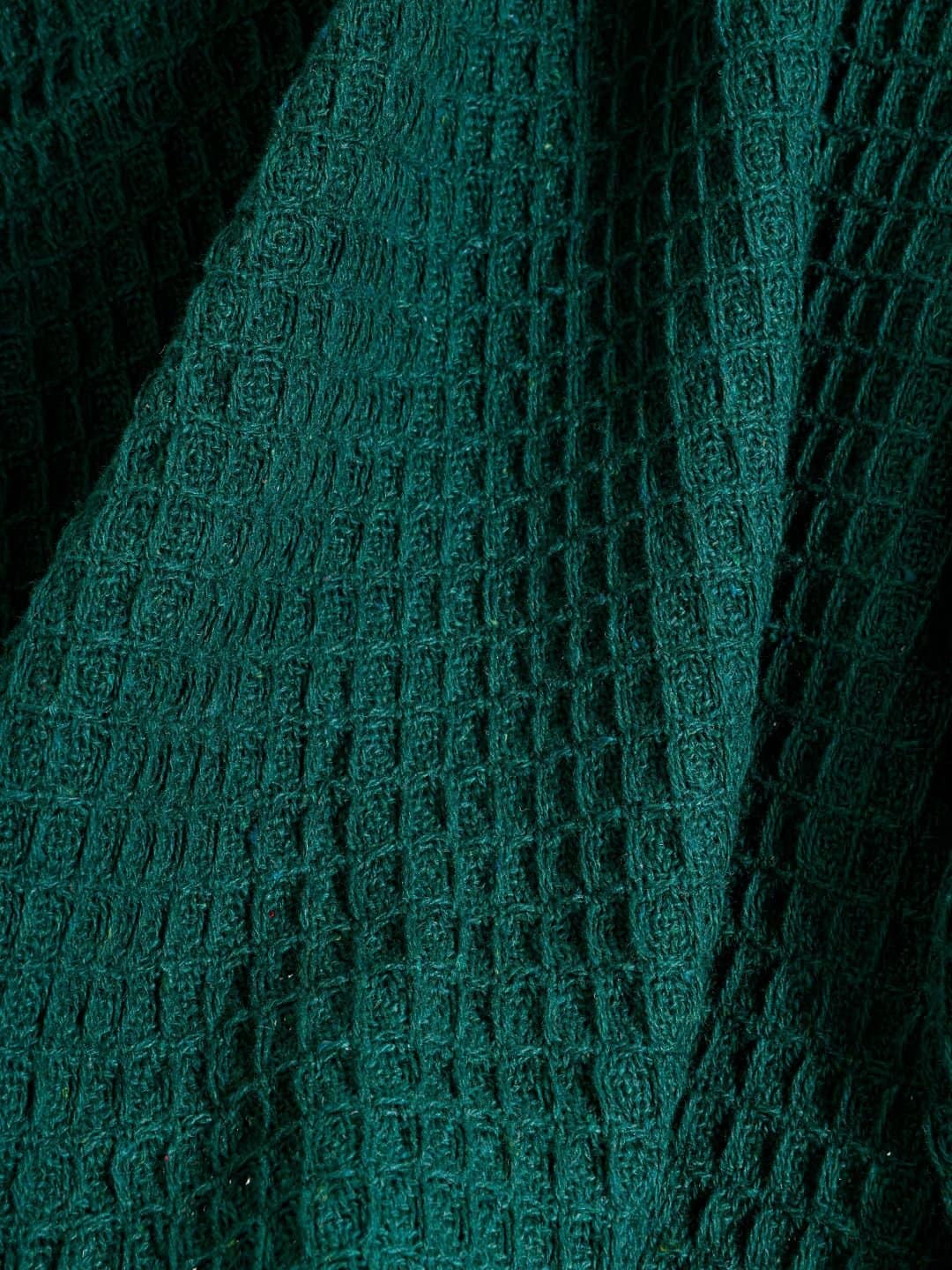 Waffle Weave Cotton Green Throw - Image 2