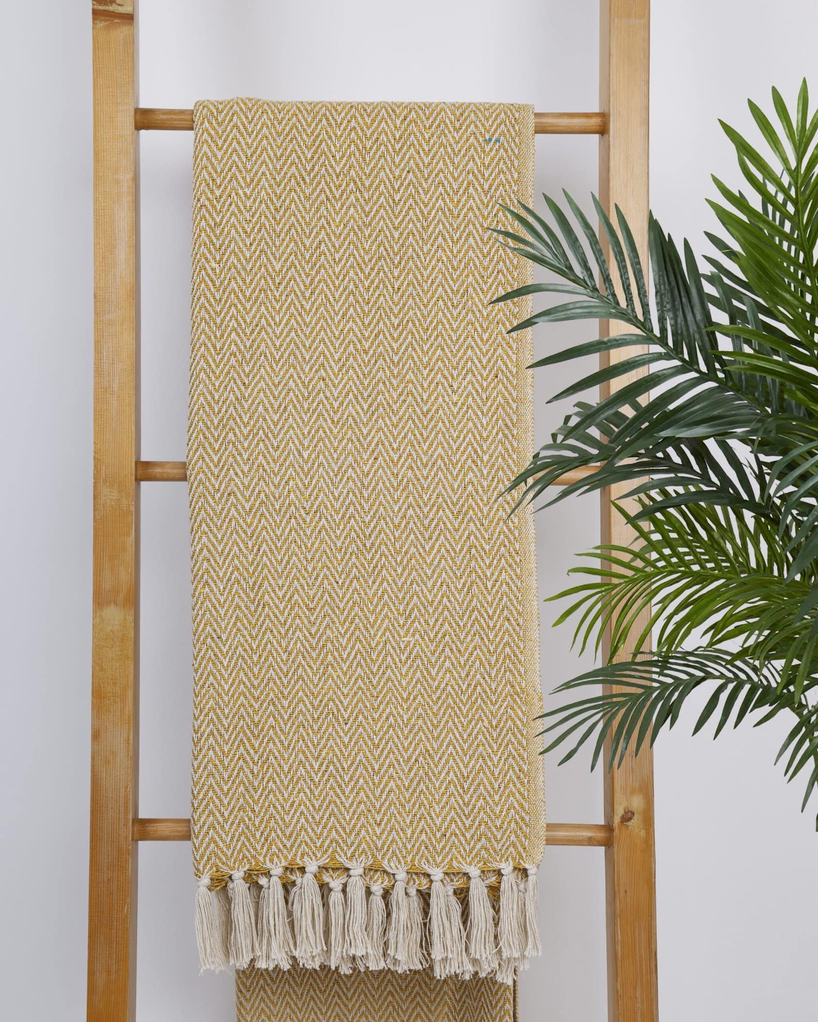 All Season Cotton Yellow Weaved Throw - Image 3