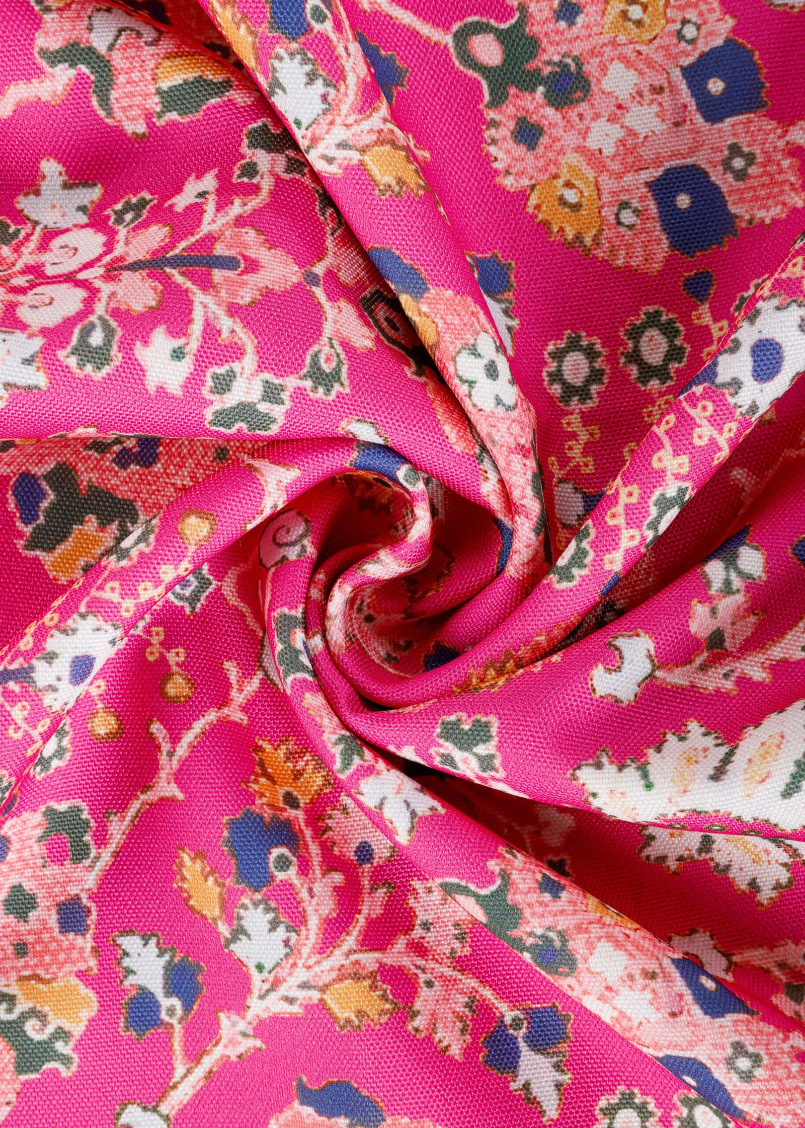Heritage Print Multicolor Table Cover - Image 4