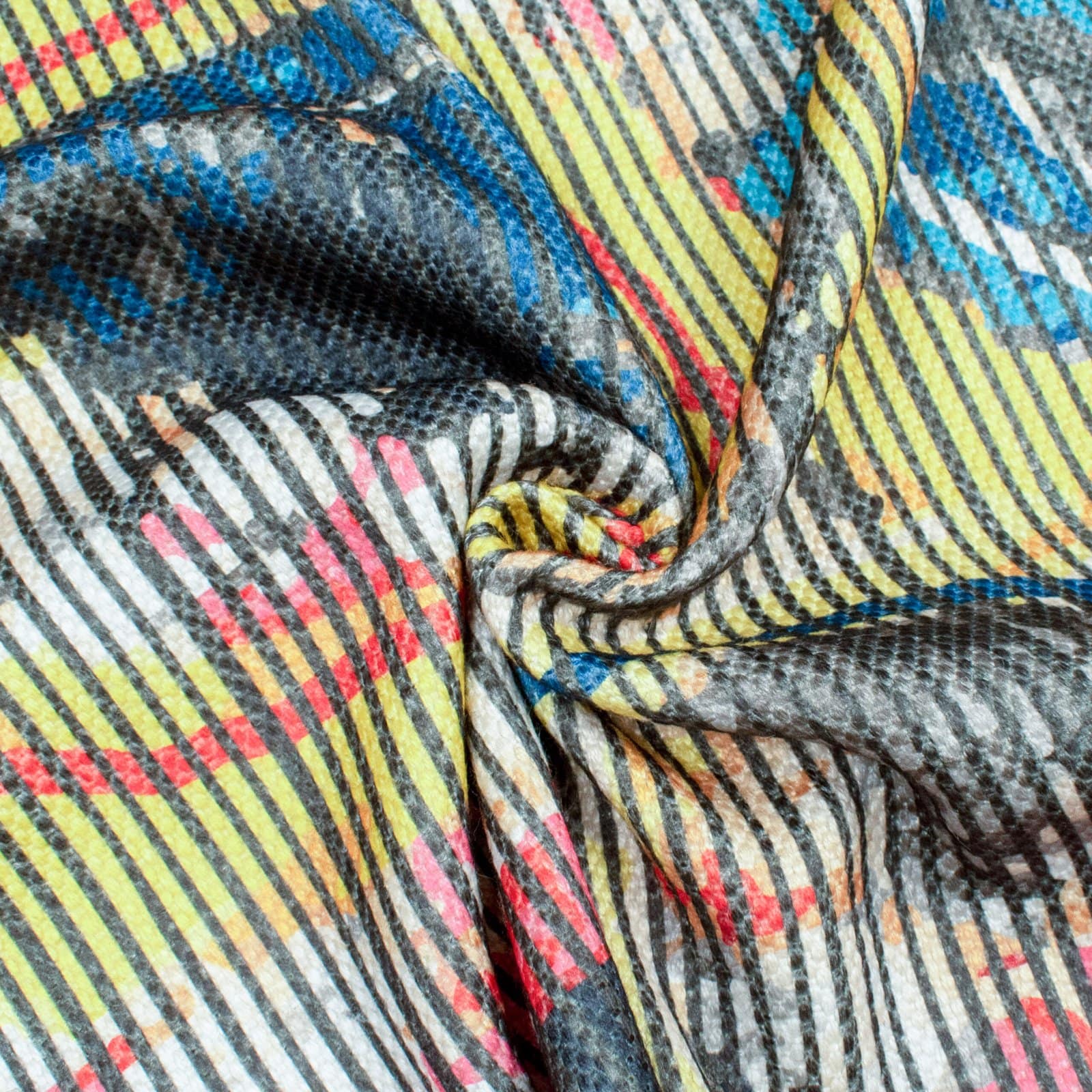Sustainable & Stylish Printed Modern Rugs - Image 5
