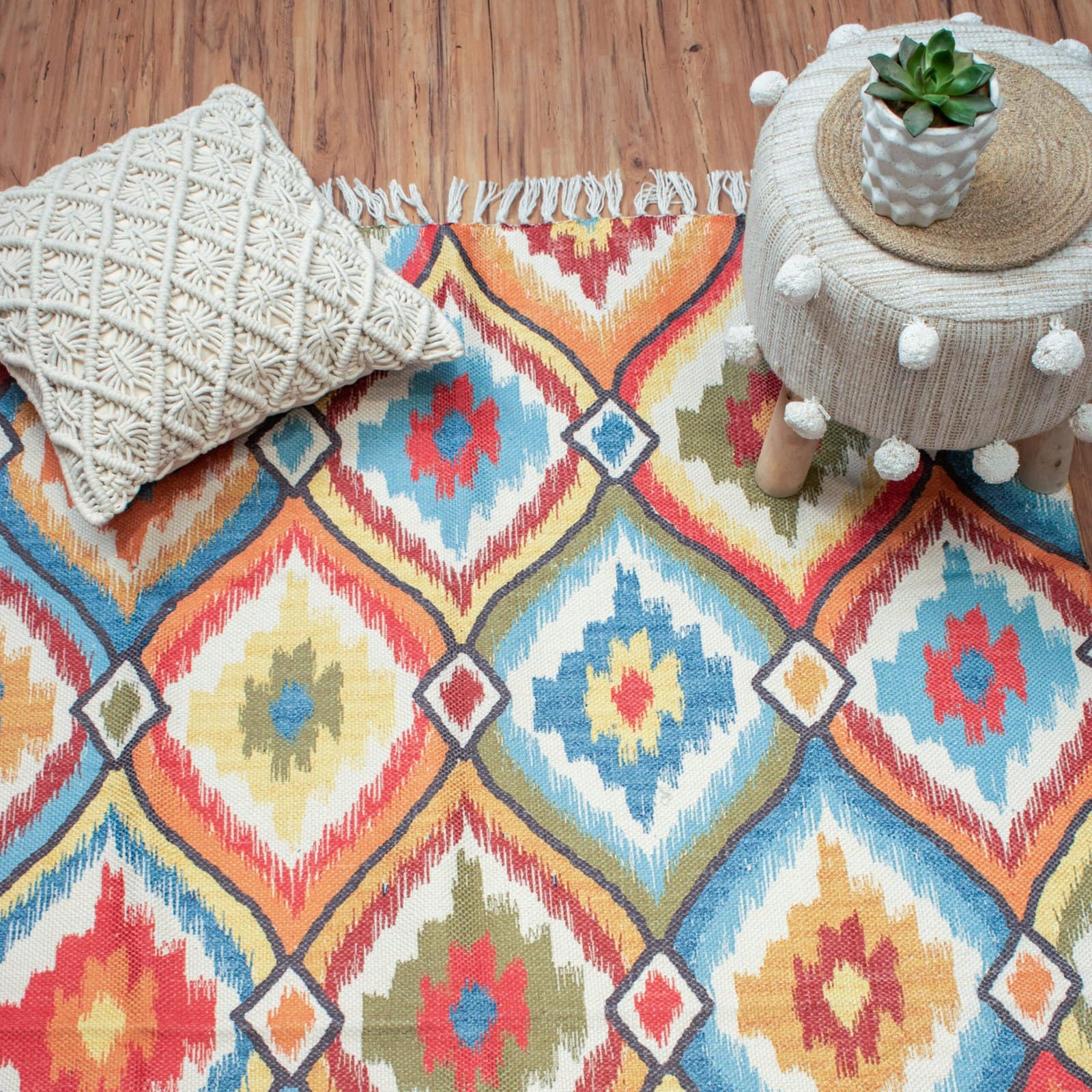 Sustainable & Stylish Printed Rugs - Image 1