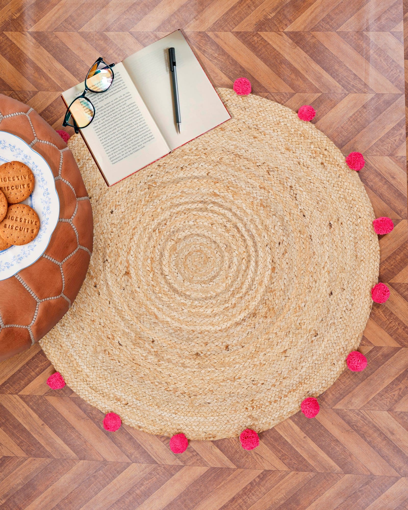 _A6A2319 copy Round Jute Carpet with Colorful Pom-Poms - Image 1