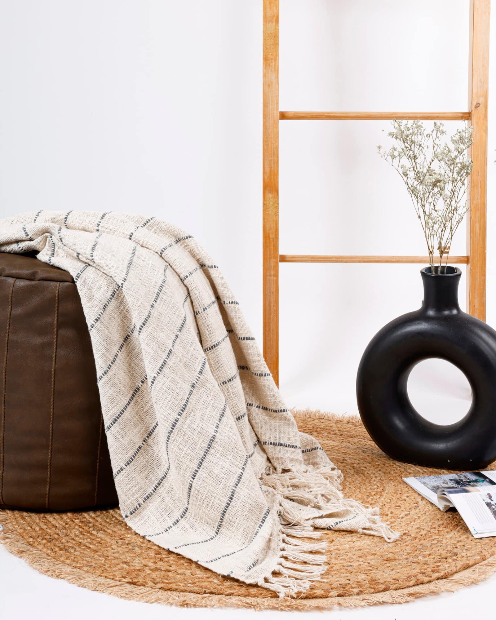 Premium All Season Grey Cotton Throw - Image 2