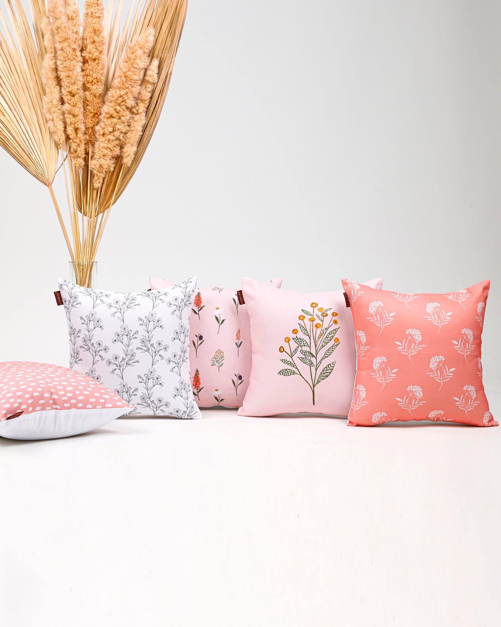 Multicolor Canvas Printed Cushion Cover - Image 3