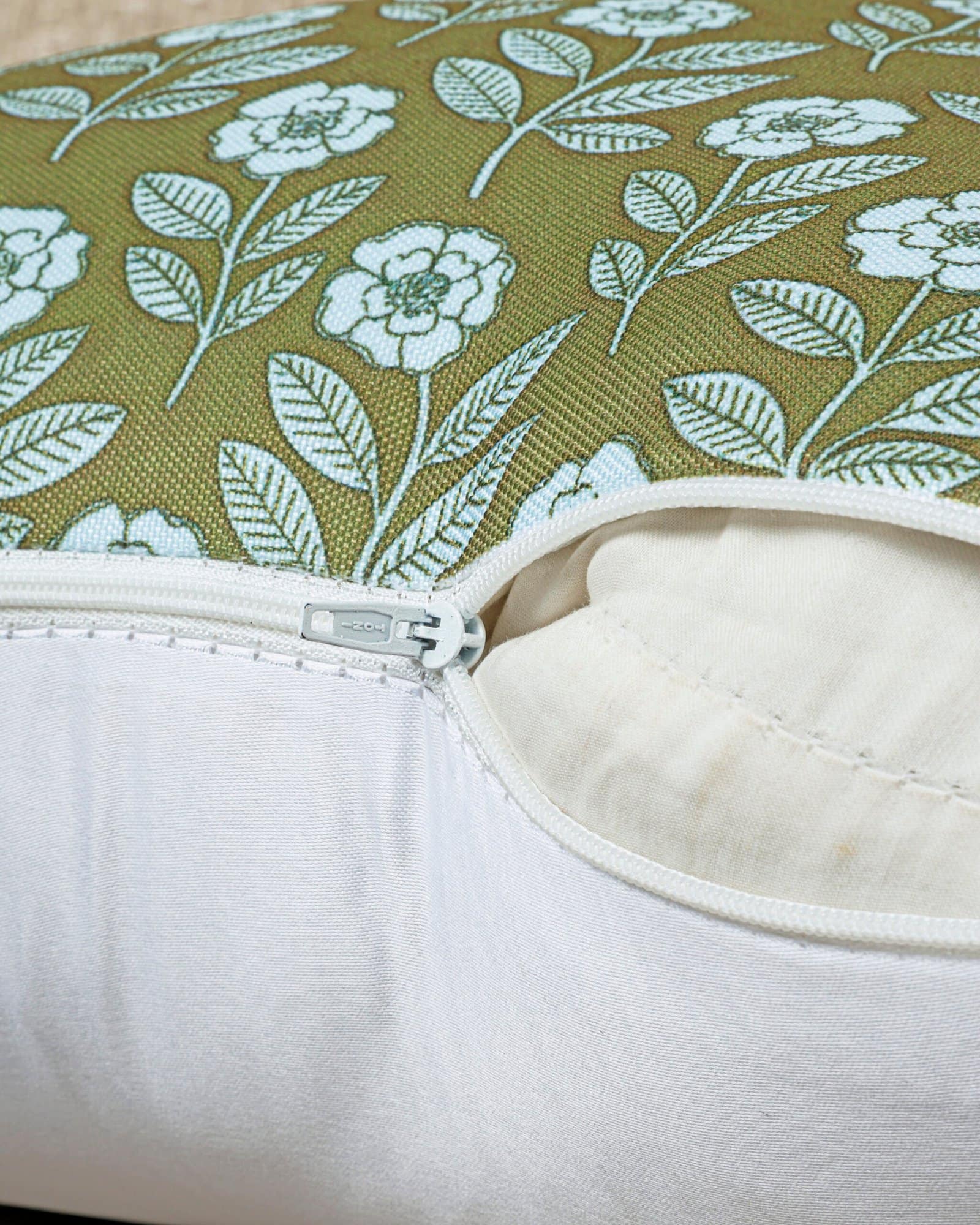 Artistic Printed Canvas Cushion Cover - Image 4