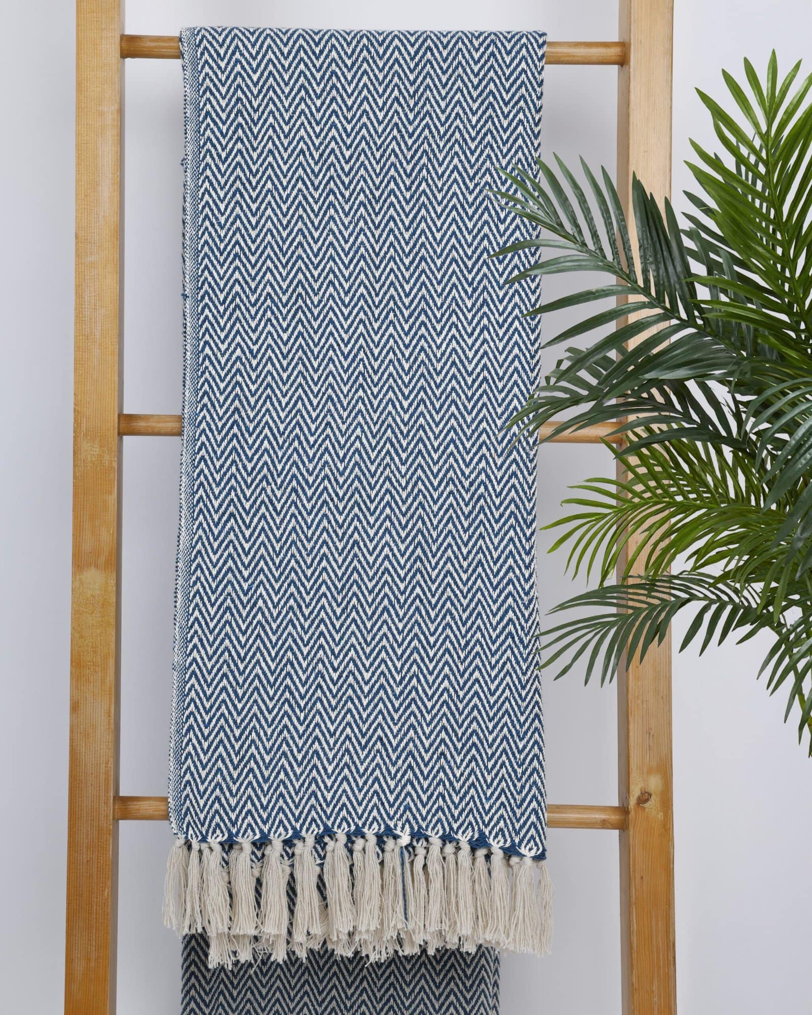 All Season Cotton Teal-Green Weaved Throw - Image 2